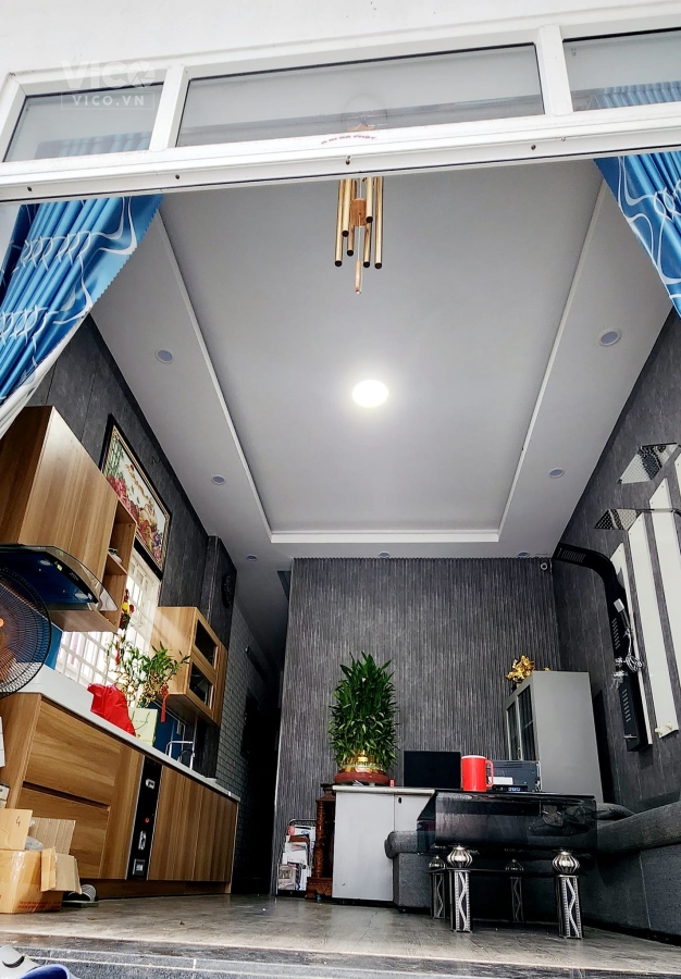 .Nhà Mặt Tiền Hoà Minh gần Bến Xe, Đỗ Nhuận, 90m2, 3 tầng đẹp, có Hồ Bơi