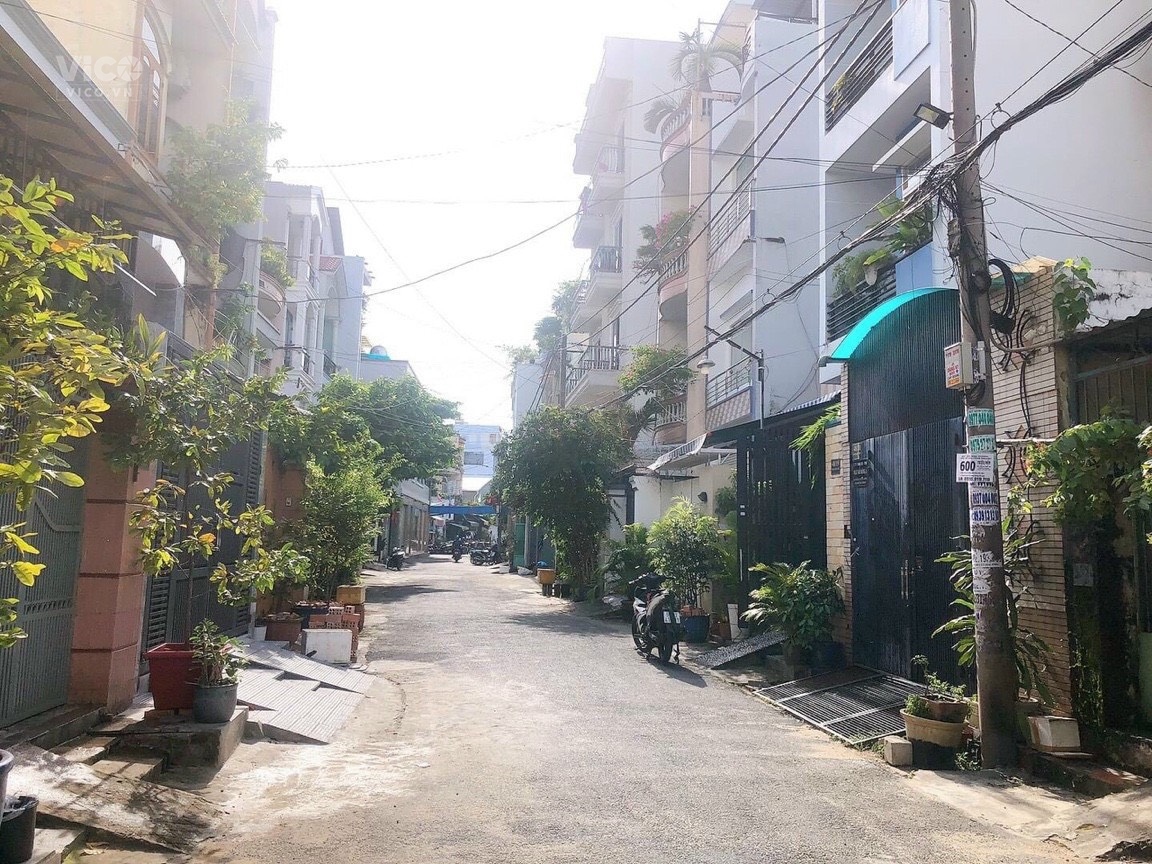Bán nhà hẻm 6m Vườn Lài, DT 4x18m cấp 4 lửng Gía 6.5 tỷ thương lượng