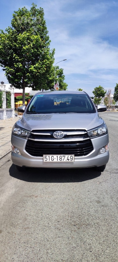 Xe gia đình Toyota Inova 2018 không kinh doanh