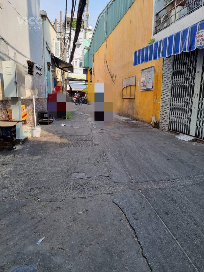 Bán nhà khu dân cư hiện hữu quận 4