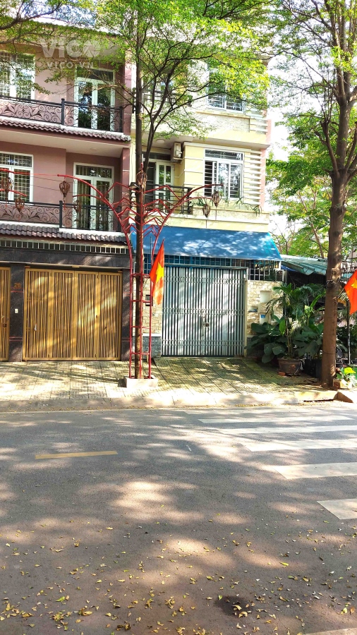 Bán Nhà gần Võ Văn Ngân Giá Rẻ, 72.5m2, 3Lầu chỉ 3.X tỷ.