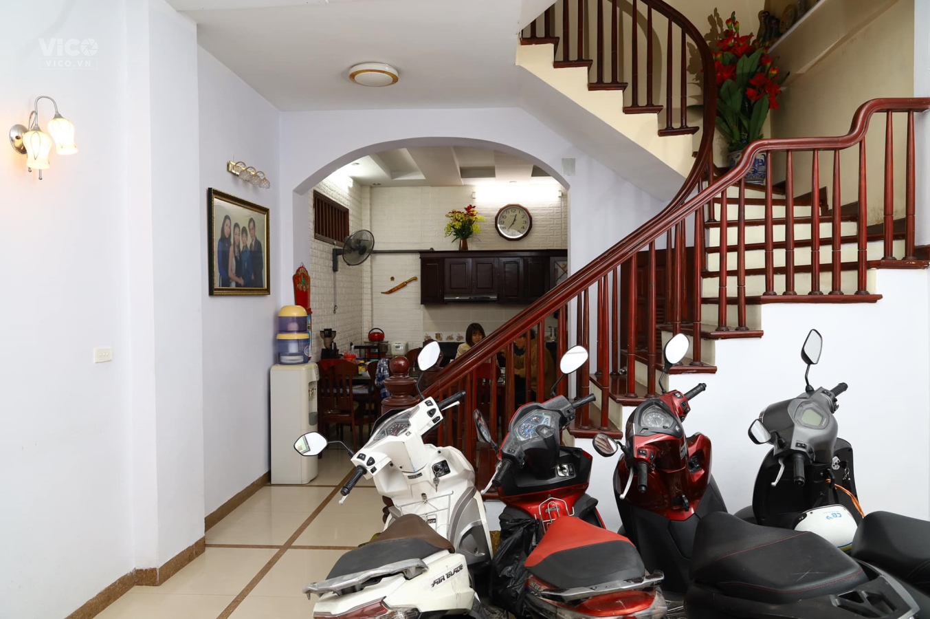 NHÀ ĐẸP DƯƠNG QUẢNG HÀM CẦU GIẤY 48m2, 5 TẦNG. LÔ GÓC, NGÕ THÔNG