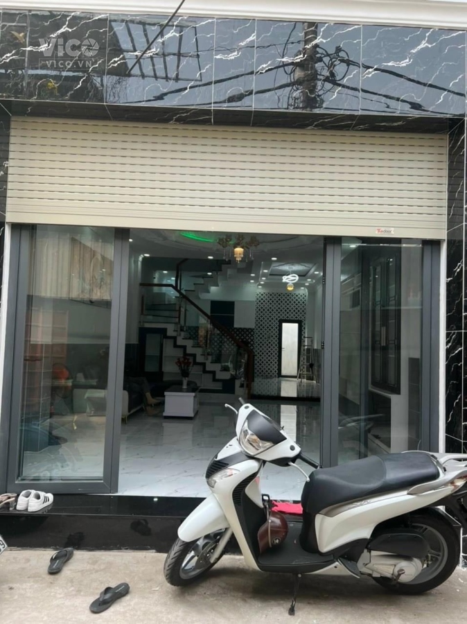 NHÀ PHỐ P.TÂN PHÚ QUẬN 7 MẶT TIỀN HẺM 994 HUỲNH TẤN PHÁT.