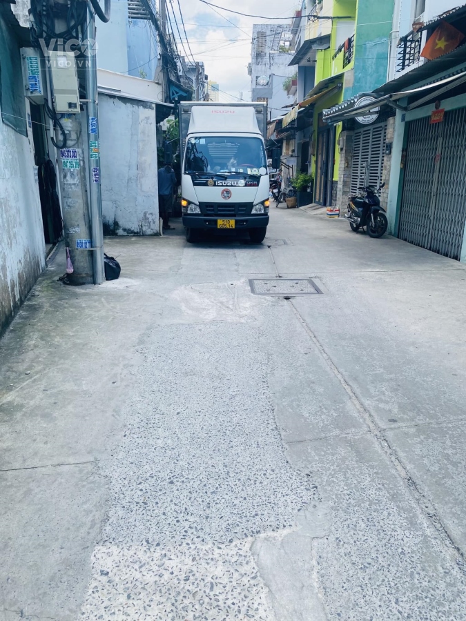 CHÍNH CHỦ BÁN GẤP NHÀ HXH C4 ĐƯỜNG LÒ SIÊU QUẬN 11 63M2 SỔ ĐẸP VUÔNG VỨC ,,KO LỘ GIỚI QUY HOẠCH.