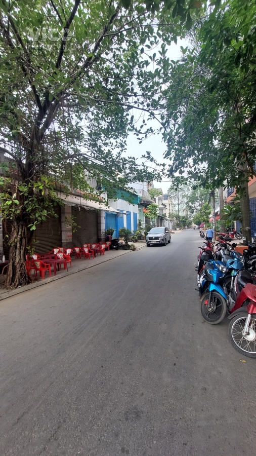 mặt tiền kinh doanh 8m tân kỳ tân quý có lề 4m ngang 5m 140m2 nhỉnh 9 tỷ