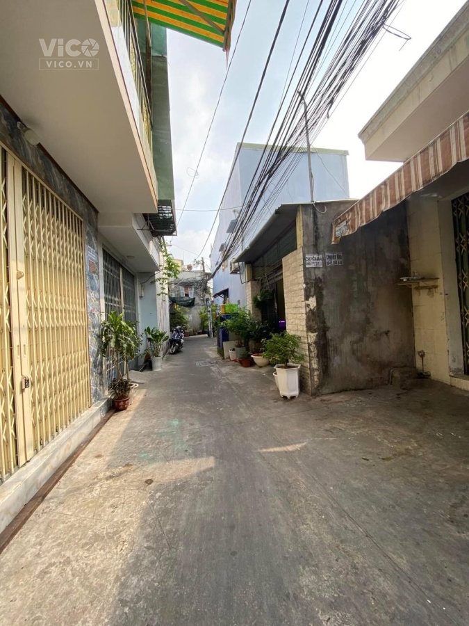 Bán nhà nhỏ xinh đường phú thọ hòa, 2 tầng, hẻm xe hơi, 18m2 nhỉnh 2 tỷ