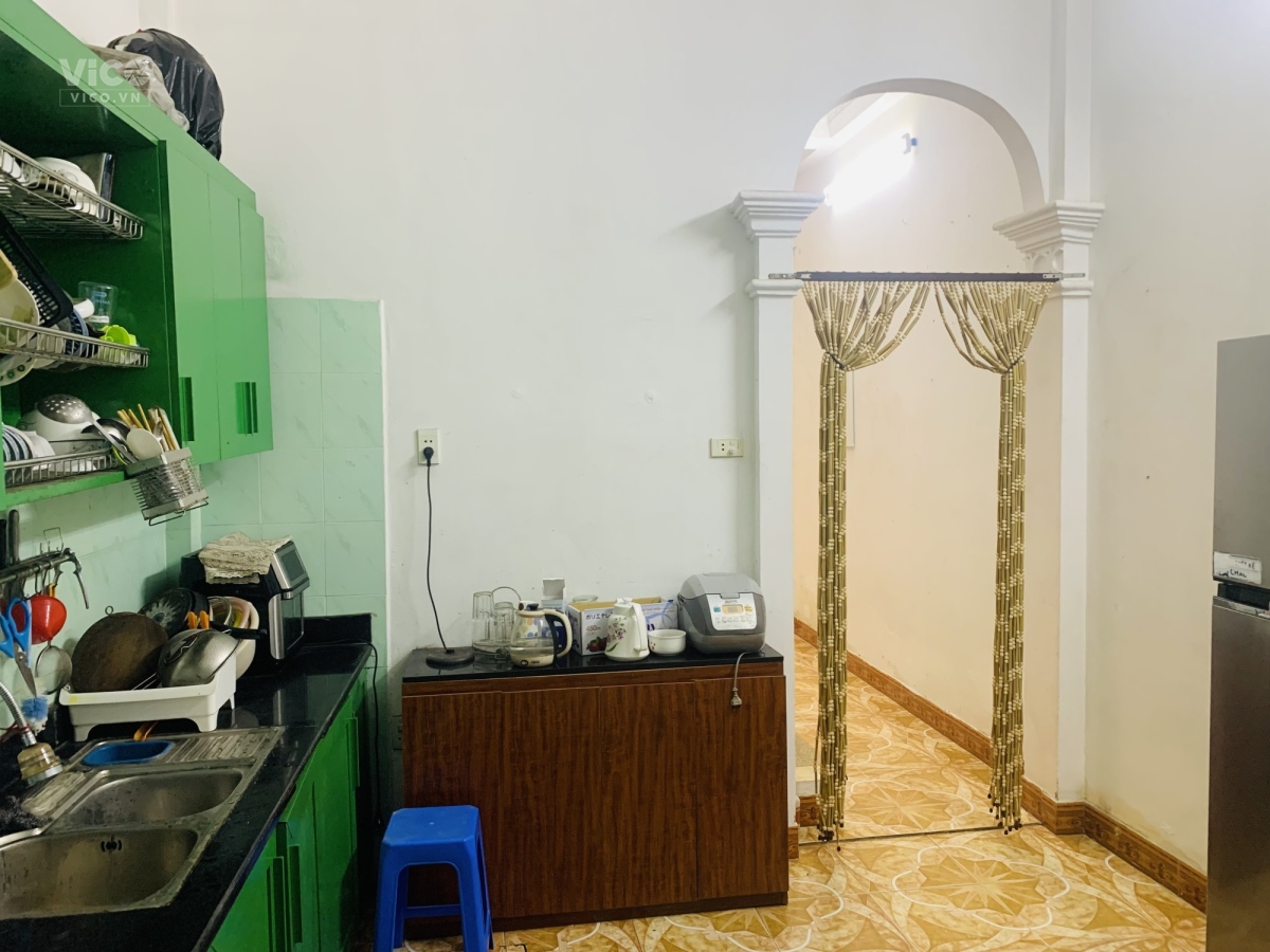 Bán gấp nhà phố Thái Thịnh 70m2, 4 tầng, 4MT chỉ 5 tỷ