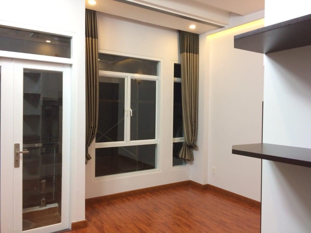 Bùi Văn Thêm phường 9Quận Phú Nhuận60M2